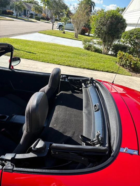 1991 Mazda NA MX-5 Miata - Image 12 of 21