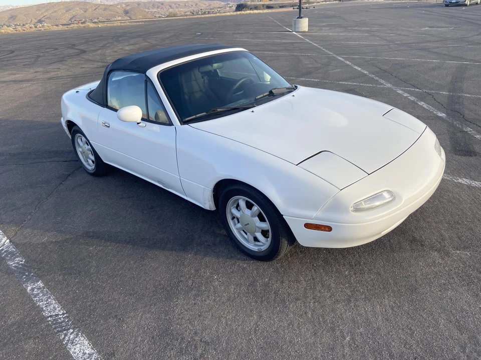 1991 Mazda NA MX-5 Miata - Image 6 of 31