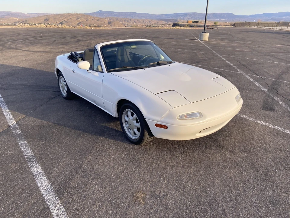 1991 Mazda NA MX-5 Miata - Image 7 of 31