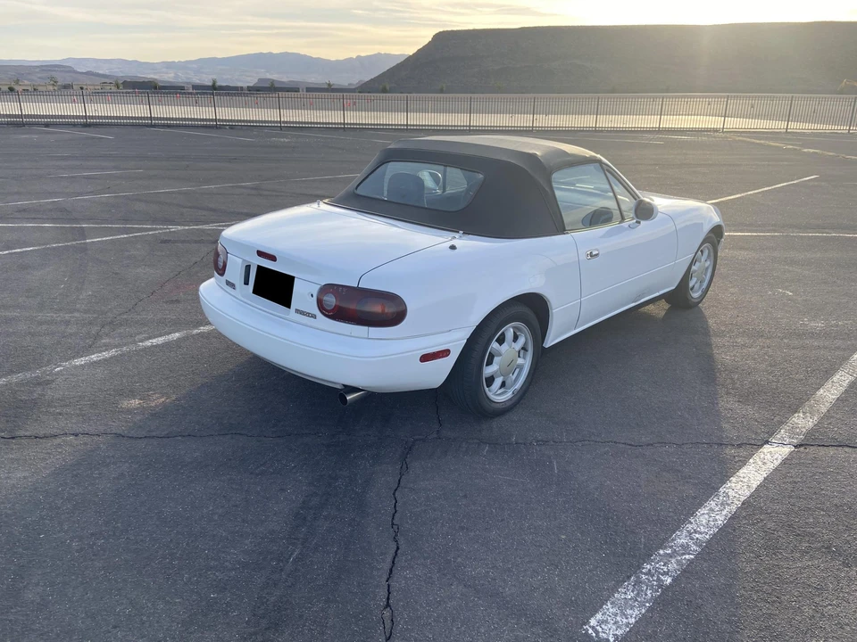 1991 Mazda NA MX-5 Miata - Image 10 of 31