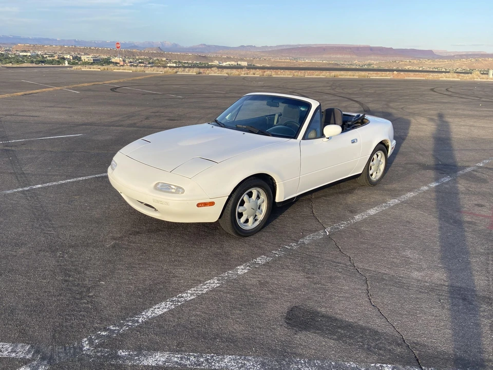 1991 Mazda NA MX-5 Miata - Image 3 of 31