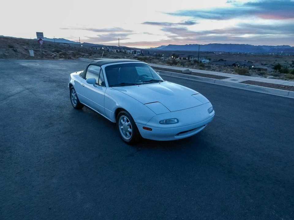 1991 Mazda NA MX-5 Miata - Image 20 of 31