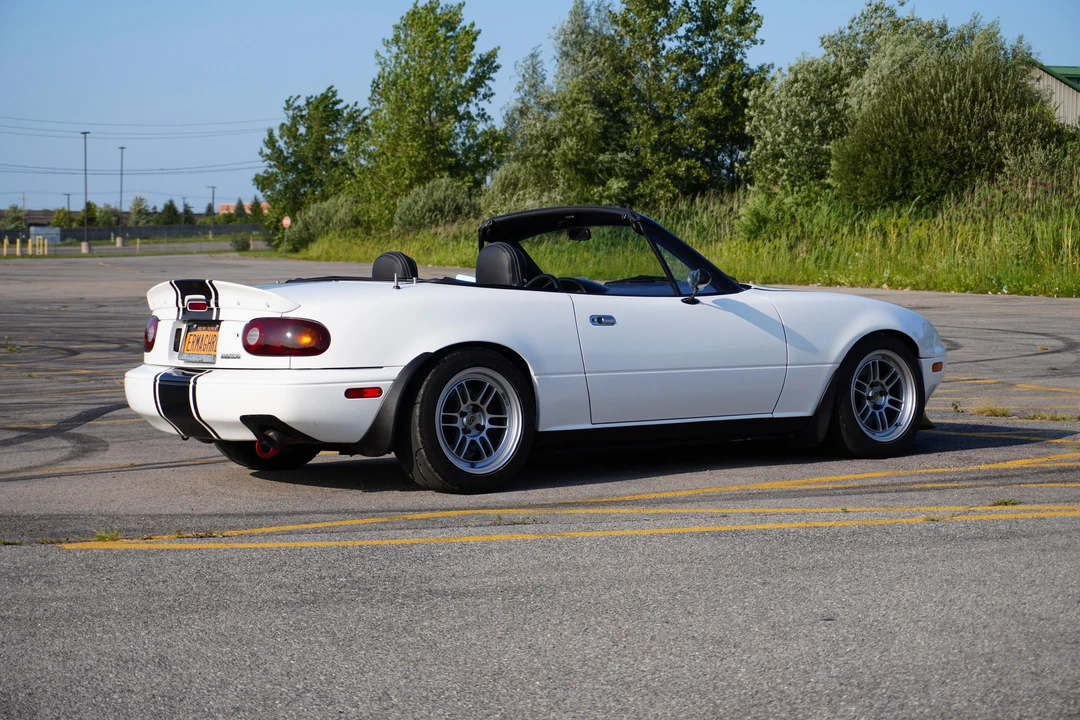 1991 Mazda NA MX-5 Miata - Image 11 of 31