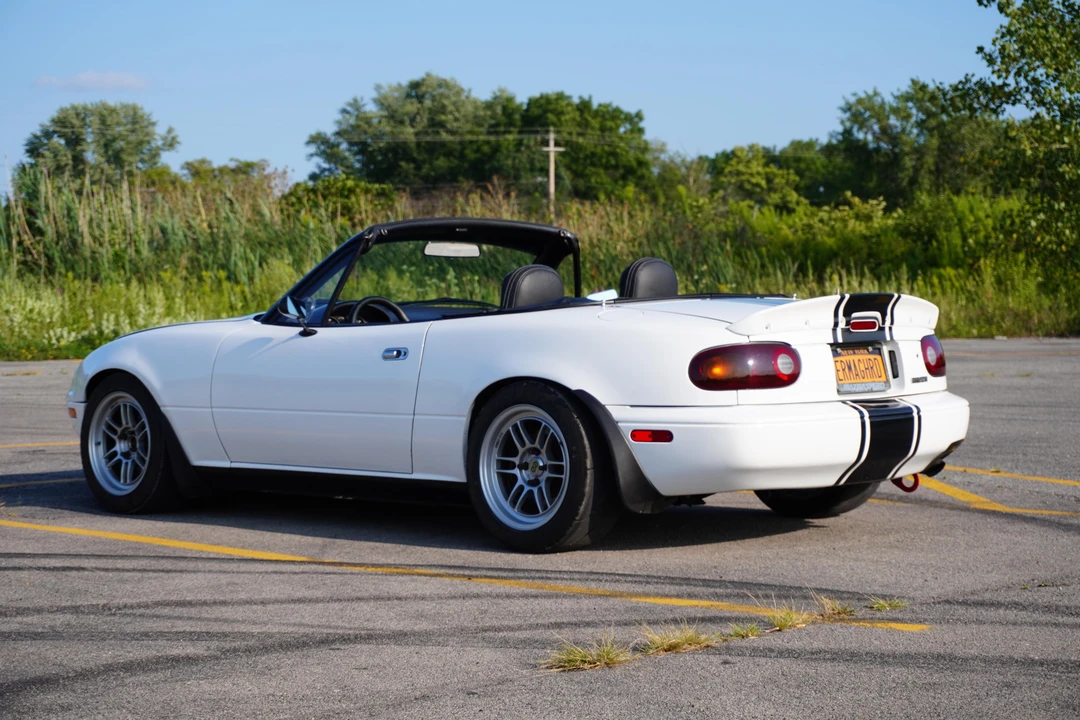 1991 Mazda NA MX-5 Miata - Image 9 of 31