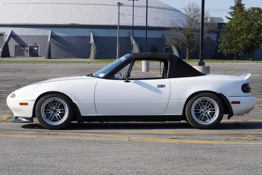 1991 Mazda NA MX-5 Miata - Image 3 of 31