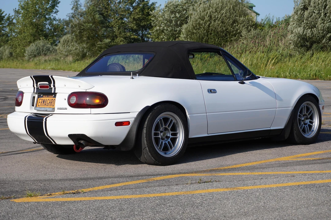 1991 Mazda NA MX-5 Miata - Image 4 of 31