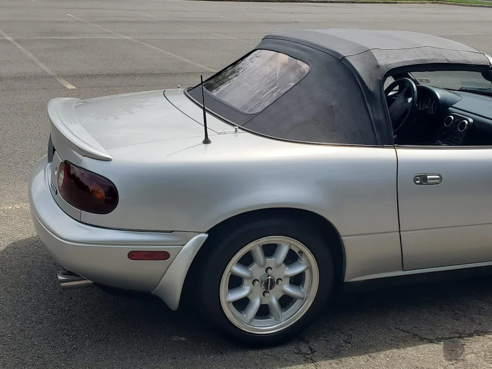 1991 Mazda NA MX-5 Miata - Image 14 of 31