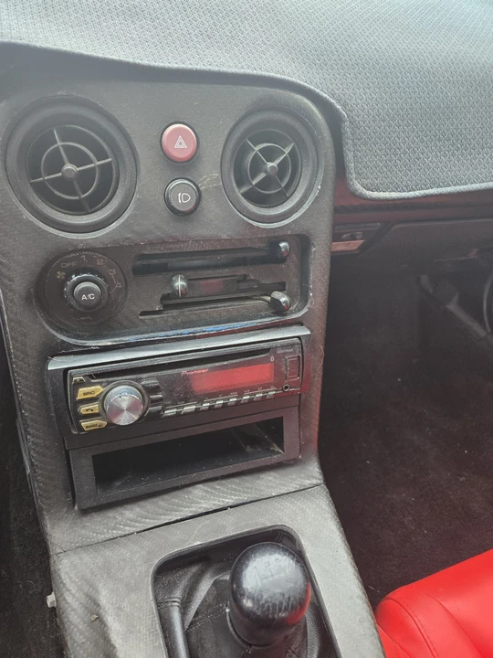 1991 Mazda NA MX-5 Miata - Image 7 of 15