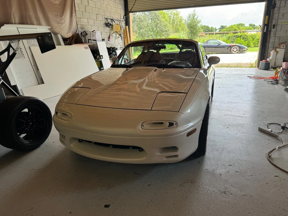 1991 Mazda NA MX-5 Miata - Image 16 of 21