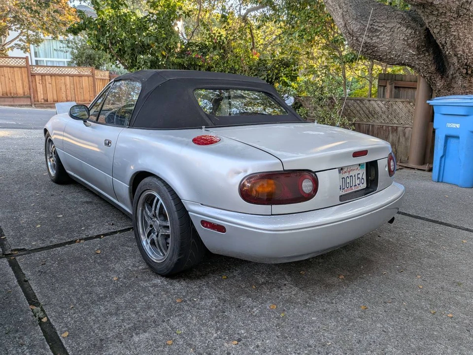 1991 Mazda NA MX-5 Miata - Image 4 of 10