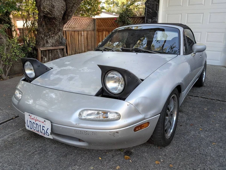 1991 Mazda NA MX-5 Miata - Image 5 of 10