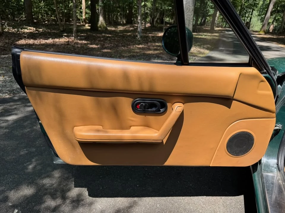 1991 Mazda NA MX-5 Miata - Image 13 of 20