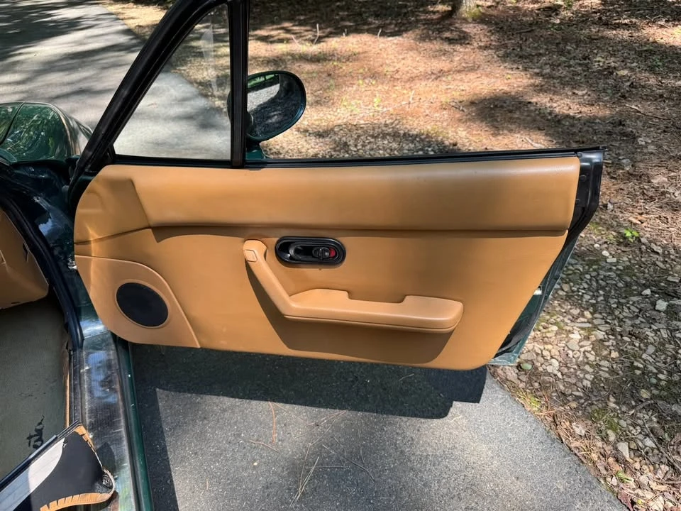 1991 Mazda NA MX-5 Miata - Image 12 of 20