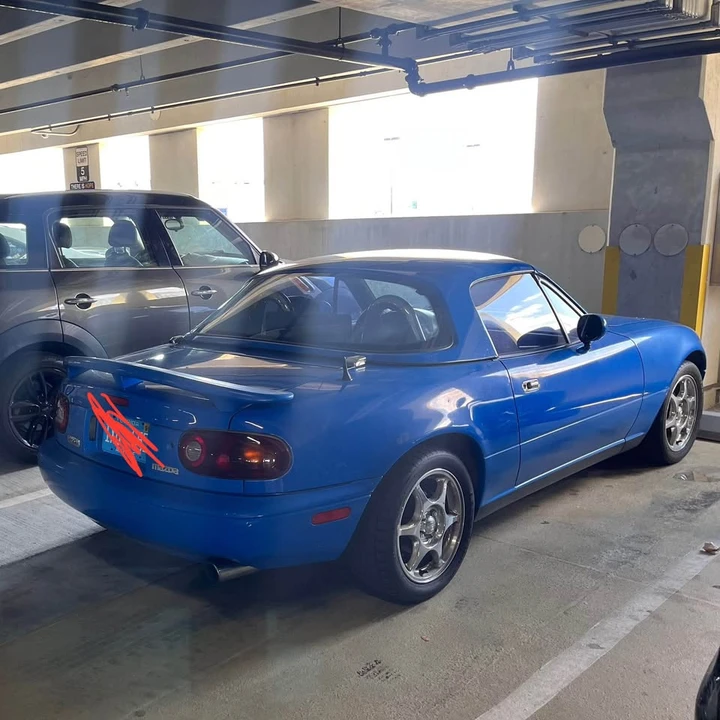 1991 Mazda NA MX-5 Miata - Image 5 of 9