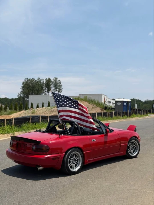 1991 Mazda NA MX-5 Miata - Image 17 of 20