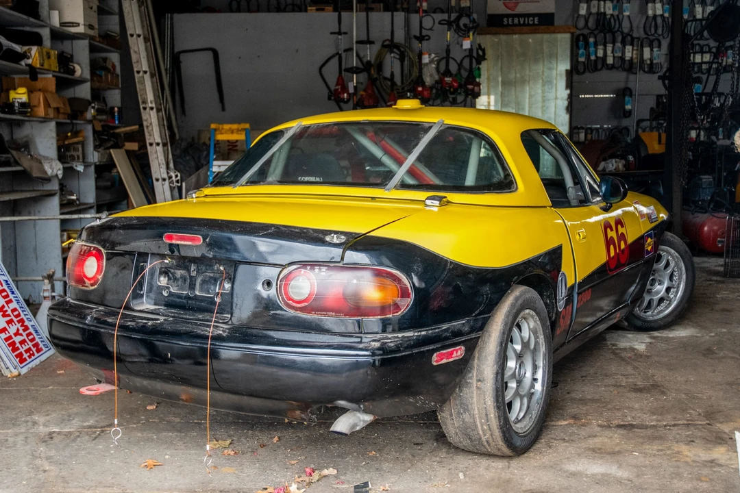 1991 Mazda NA MX-5 Miata - Image 6 of 31