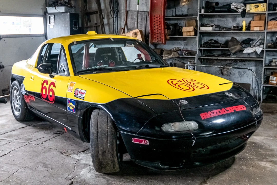 1991 Mazda NA MX-5 Miata - Image 8 of 31