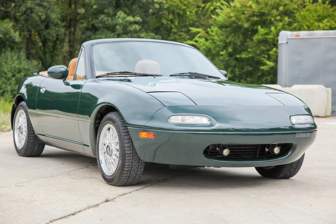 1991 Mazda NA MX-5 Miata - Image 2 of 31