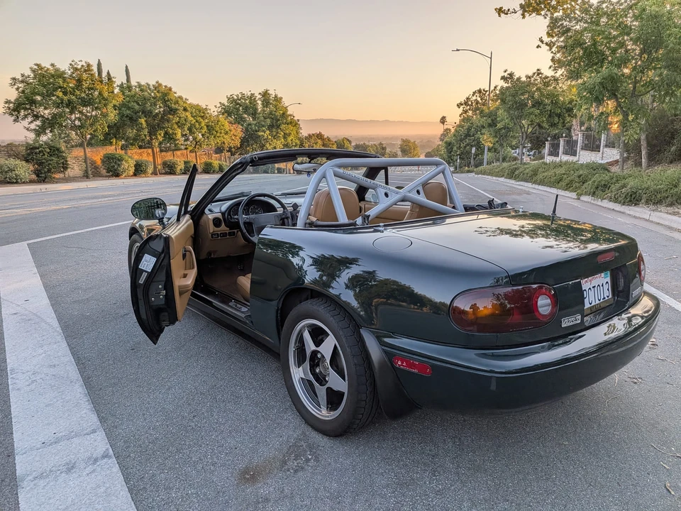 1991 Mazda NA MX-5 Miata - Image 16 of 31