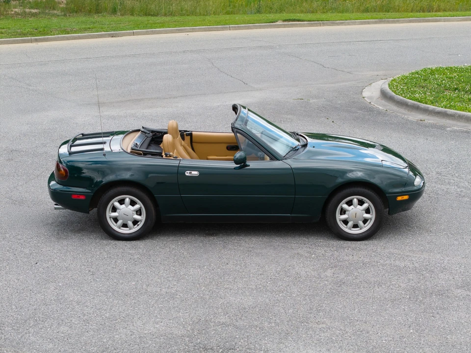 1991 Mazda NA MX-5 Miata - Image 10 of 31