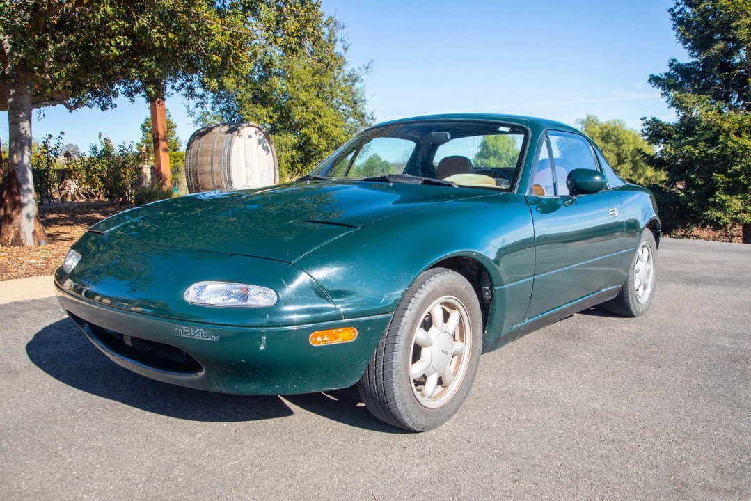 1991 Mazda NA MX-5 Miata - Image 2 of 31