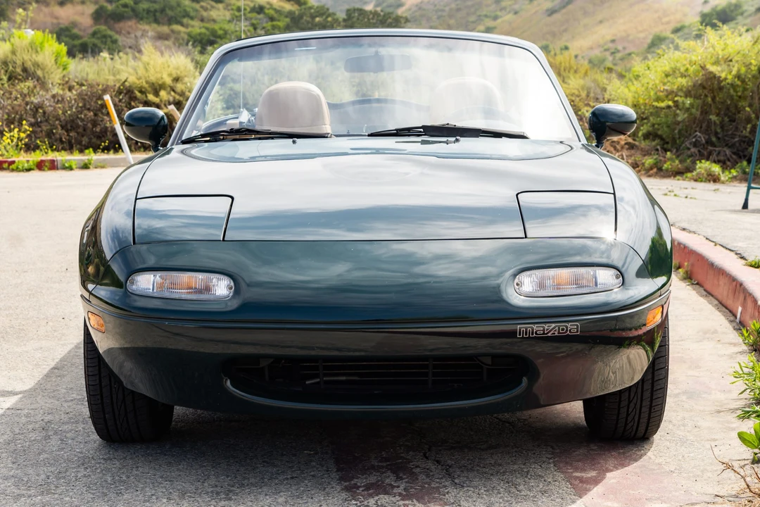 1991 Mazda NA MX-5 Miata - Image 2 of 31