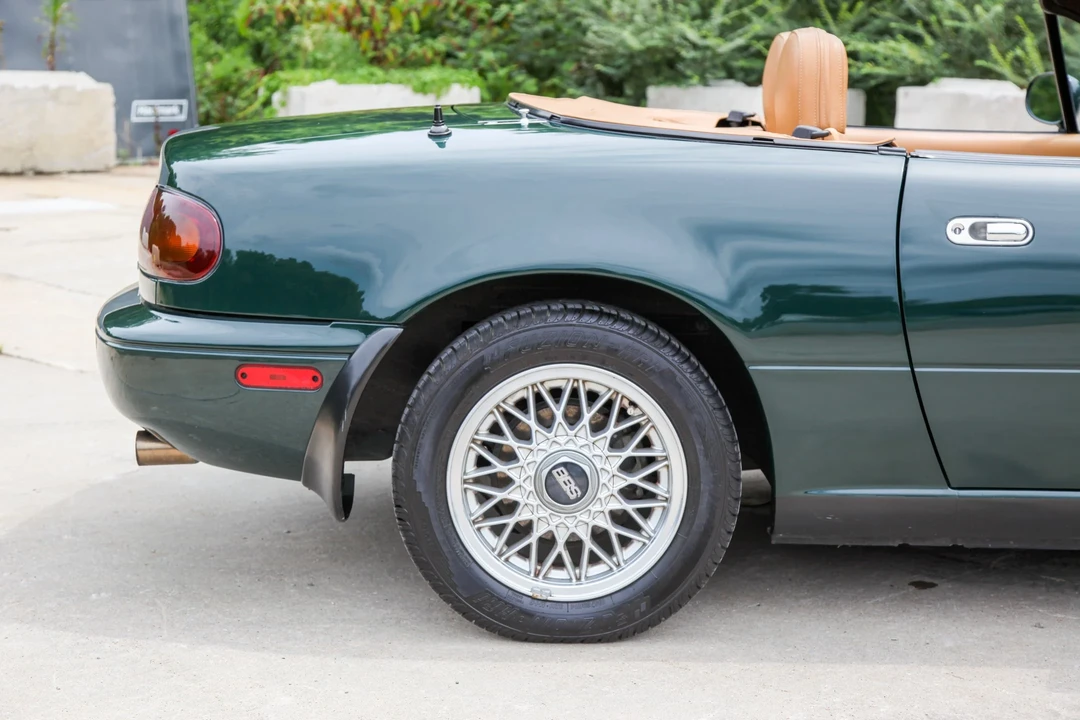 1991 Mazda NA MX-5 Miata - Image 29 of 31