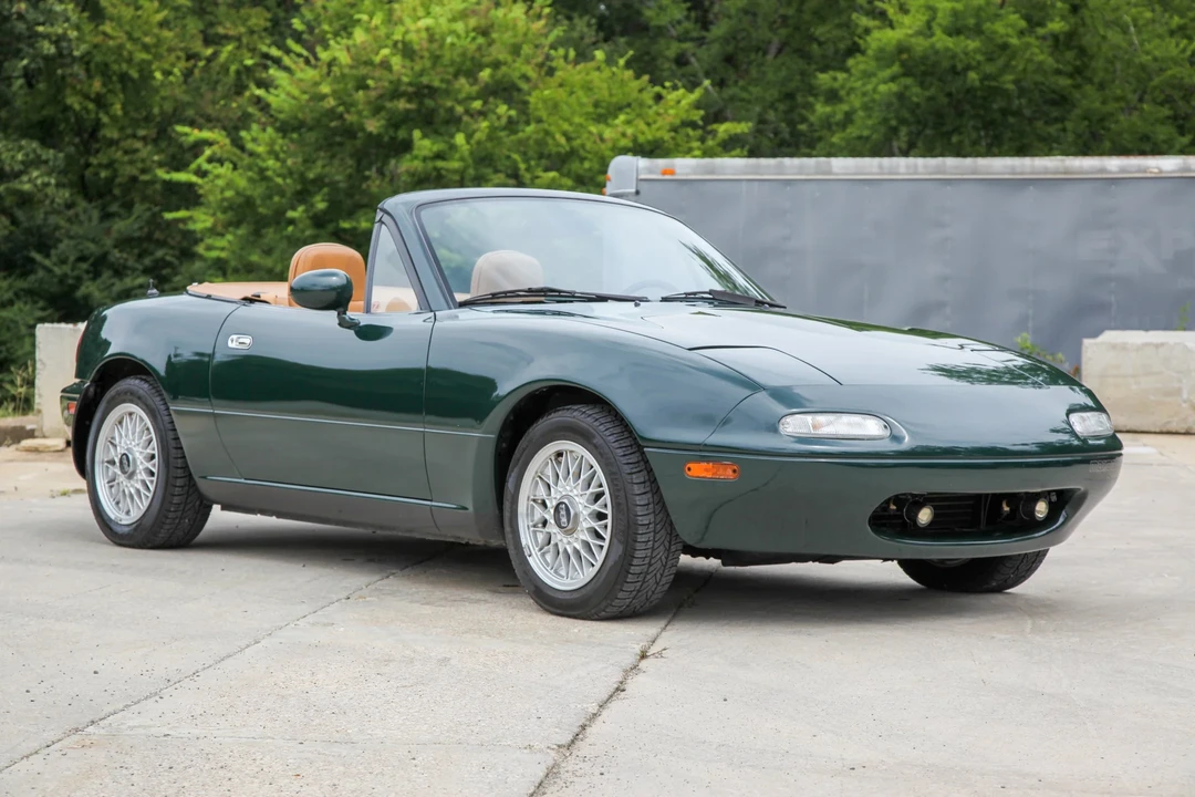 1991 Mazda NA MX-5 Miata - Image 2 of 31