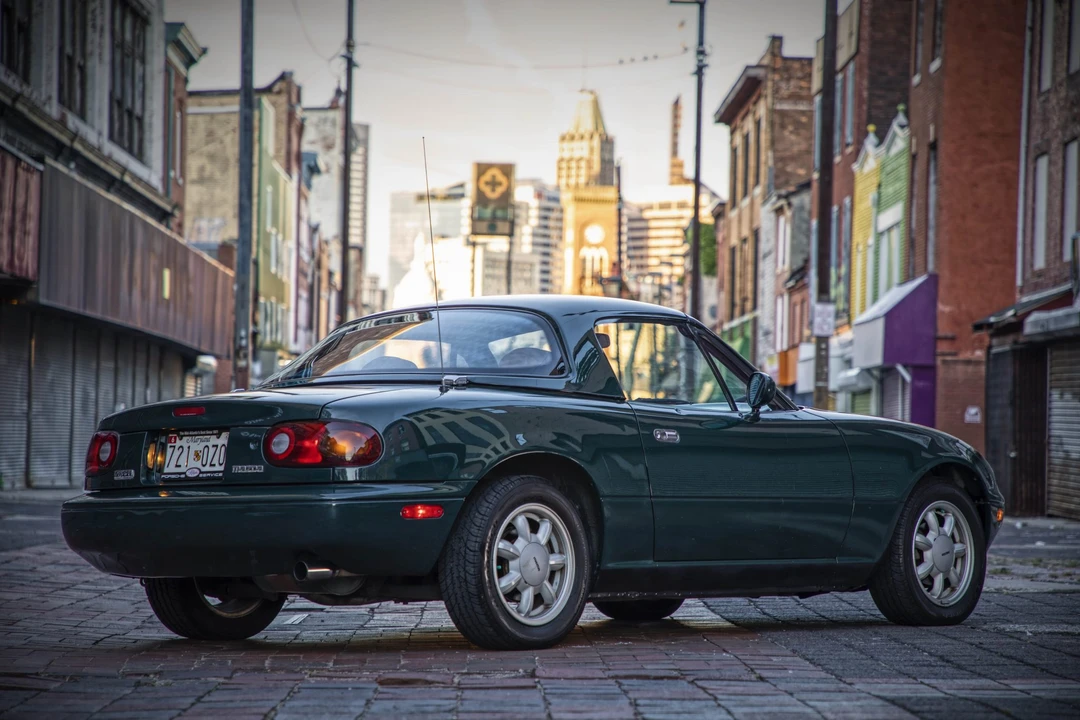 1991 Mazda NA MX-5 Miata - Image 14 of 31