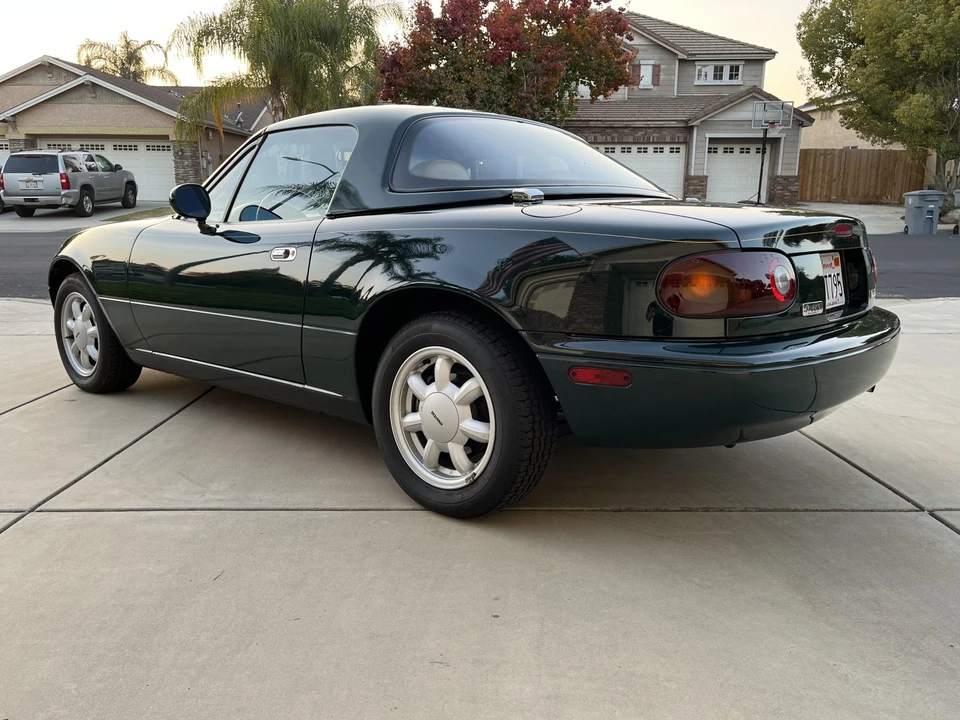 1991 Mazda NA MX-5 Miata - Image 20 of 31