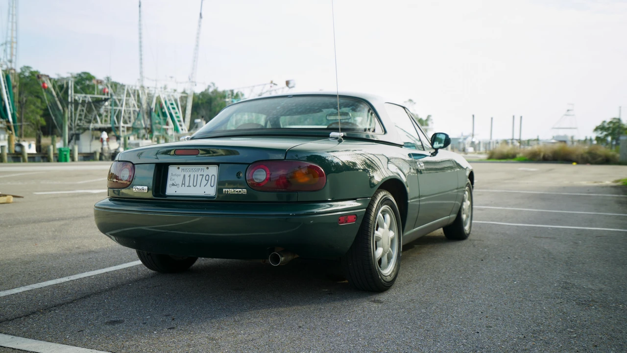 1991 Mazda NA MX-5 Miata - Image 21 of 31