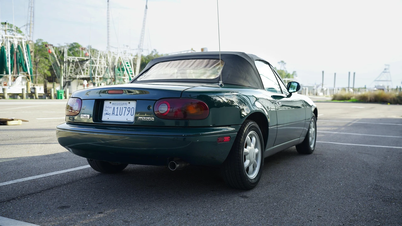 1991 Mazda NA MX-5 Miata - Image 12 of 31