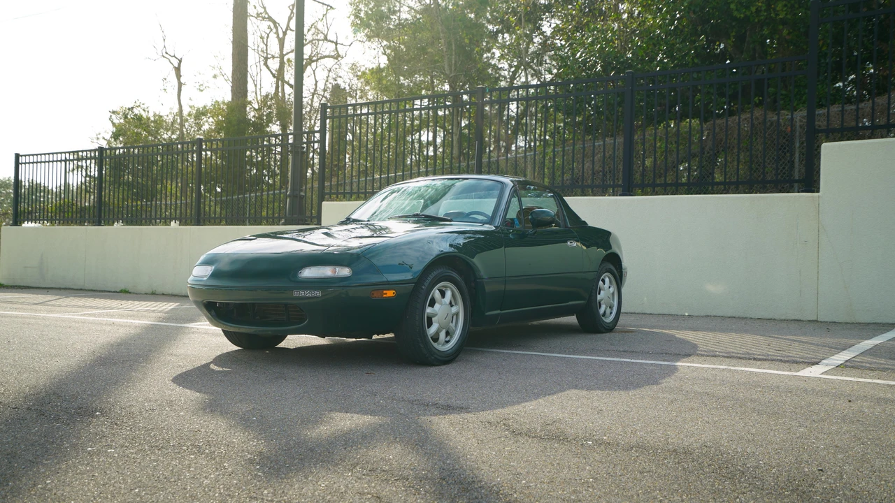 1991 Mazda NA MX-5 Miata - Image 16 of 31