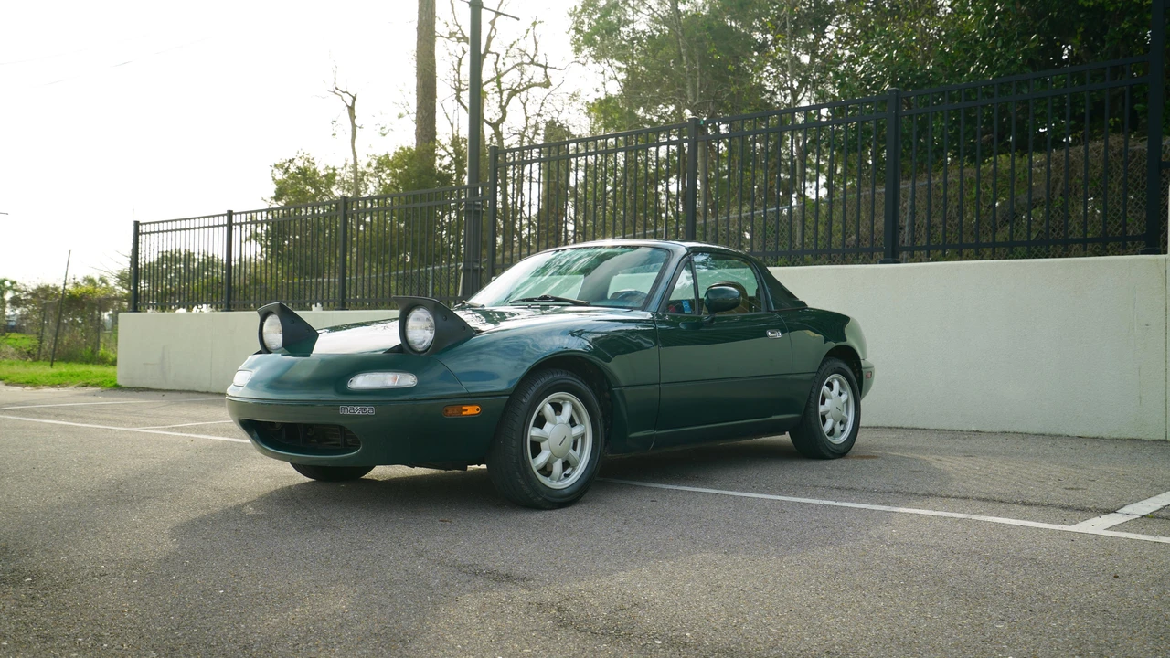 1991 Mazda NA MX-5 Miata - Image 17 of 31
