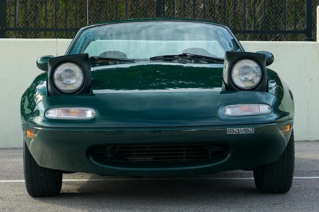 1991 Mazda NA MX-5 Miata - Image 2 of 31