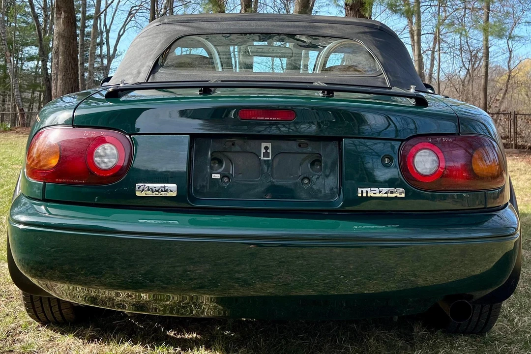 1991 Mazda NA MX-5 Miata - Image 5 of 31