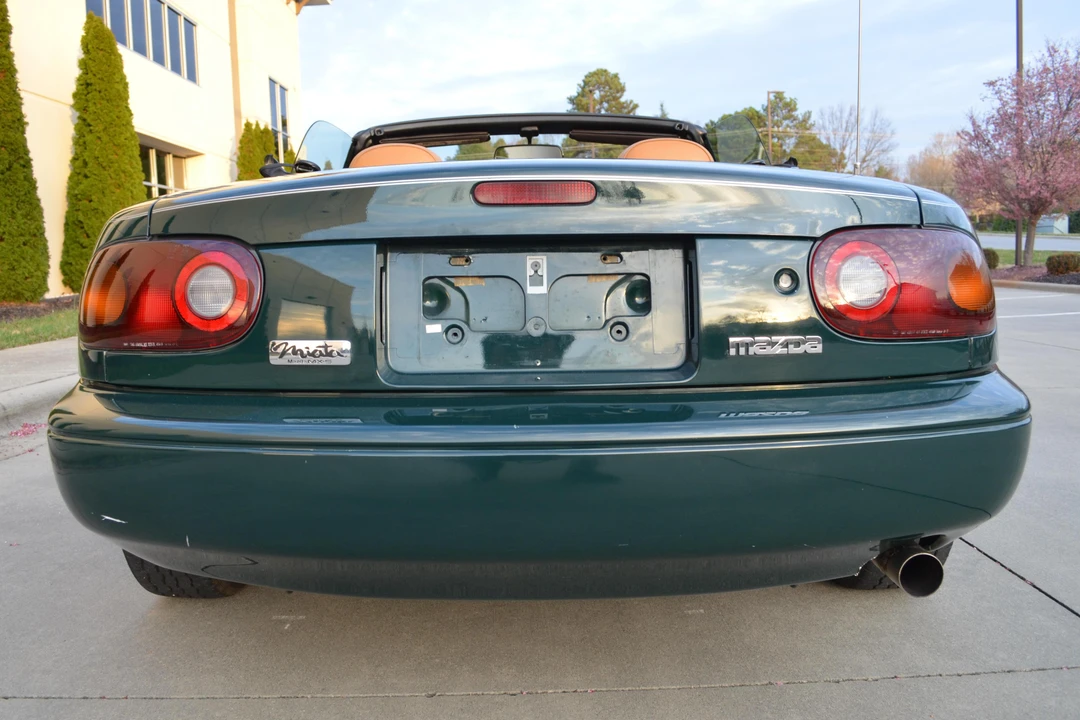 1991 Mazda NA MX-5 Miata - Image 5 of 16
