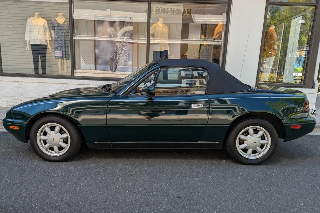 1991 Mazda NA MX-5 Miata - Image 3 of 16