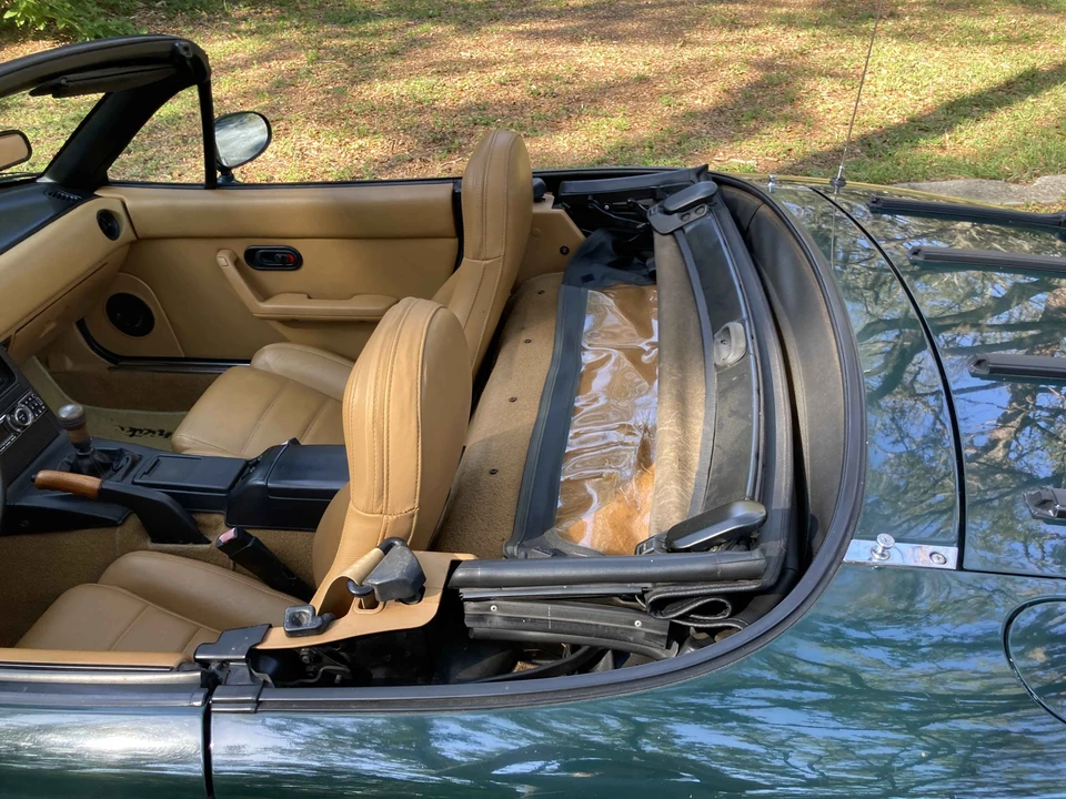 1991 Mazda NA MX-5 Miata - Image 16 of 31