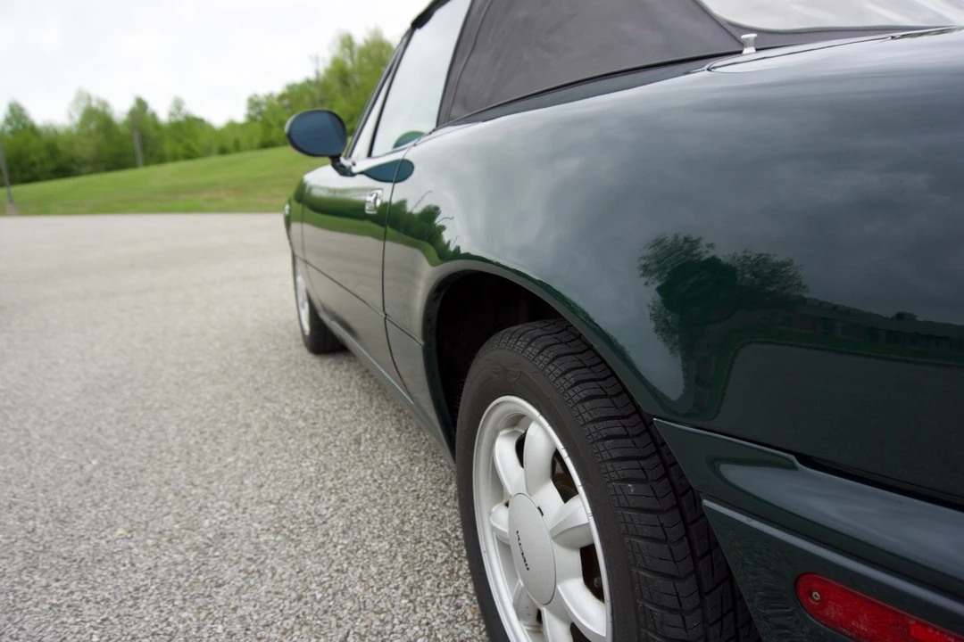 1991 Mazda NA MX-5 Miata - Image 26 of 31