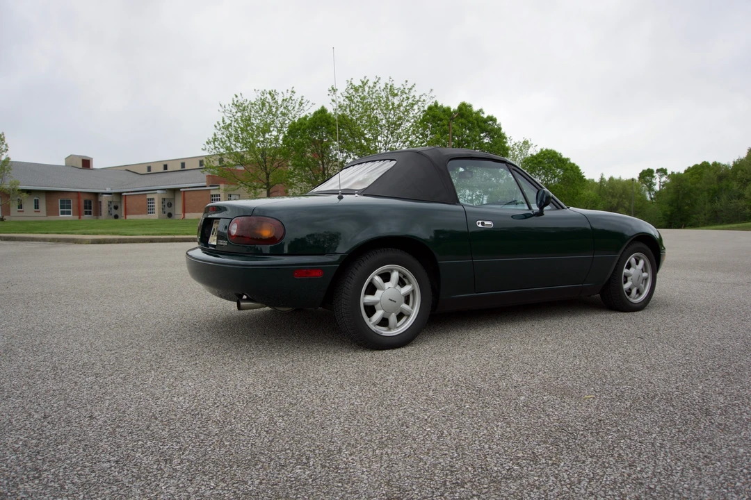 1991 Mazda NA MX-5 Miata - Image 22 of 31