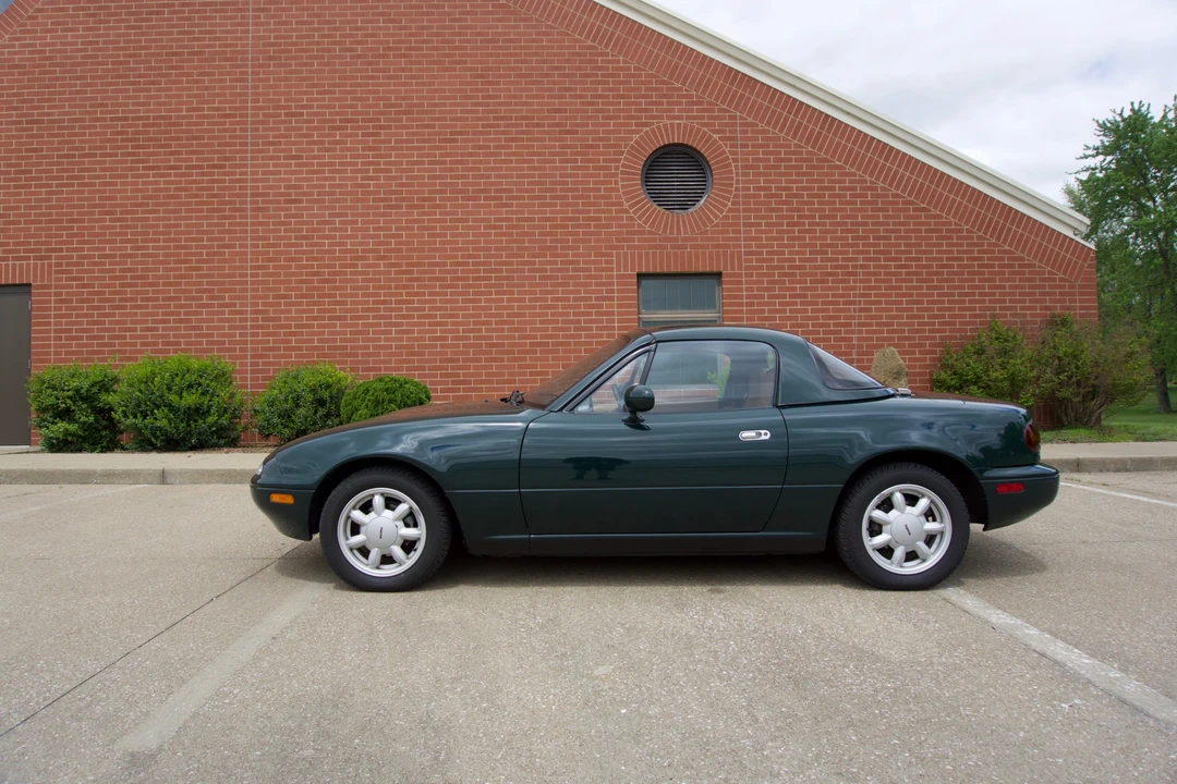 1991 Mazda NA MX-5 Miata - Image 12 of 31