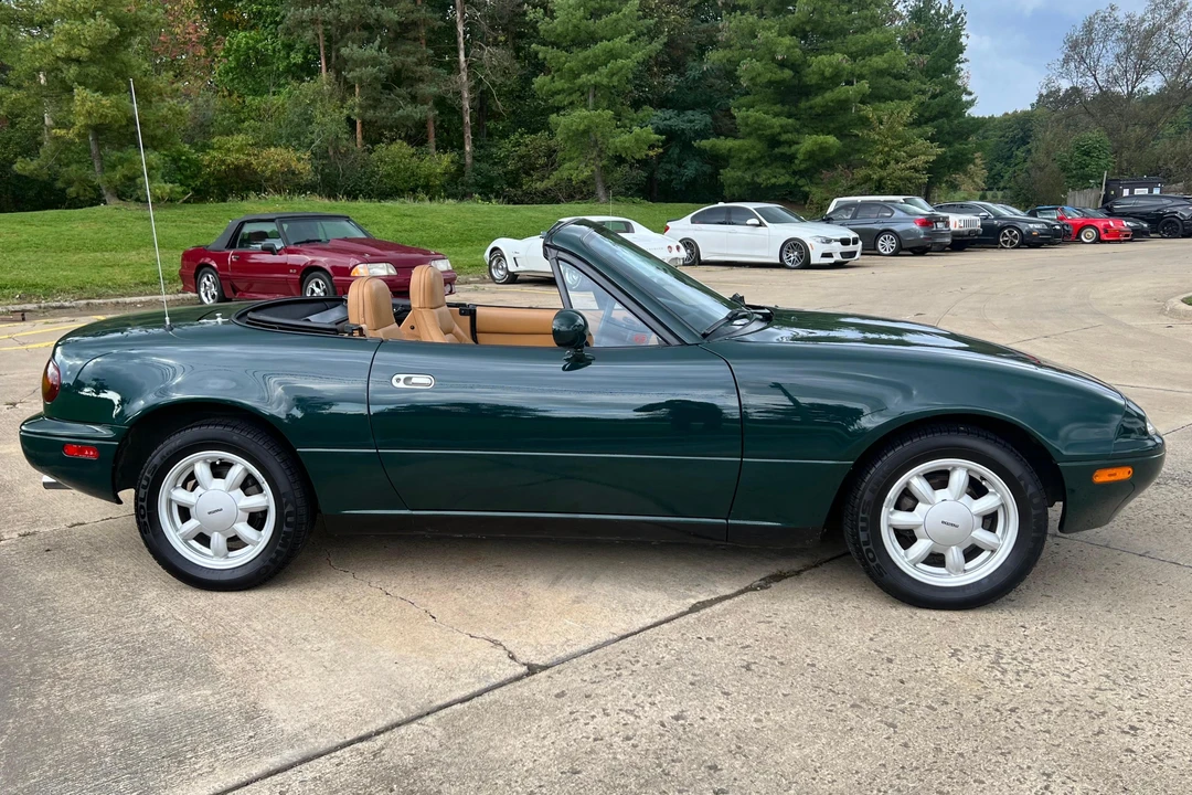 1991 Mazda NA MX-5 Miata - Image 3 of 31