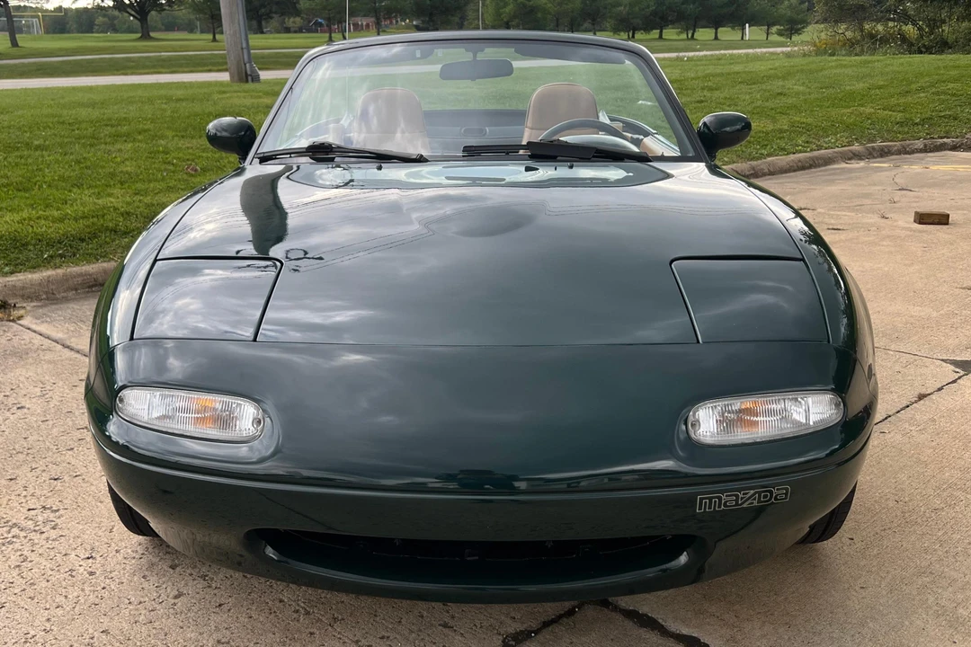 1991 Mazda NA MX-5 Miata - Image 2 of 31