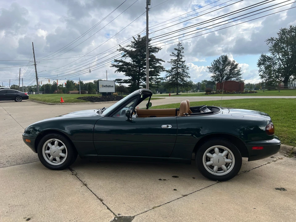 1991 Mazda NA MX-5 Miata - Image 9 of 31
