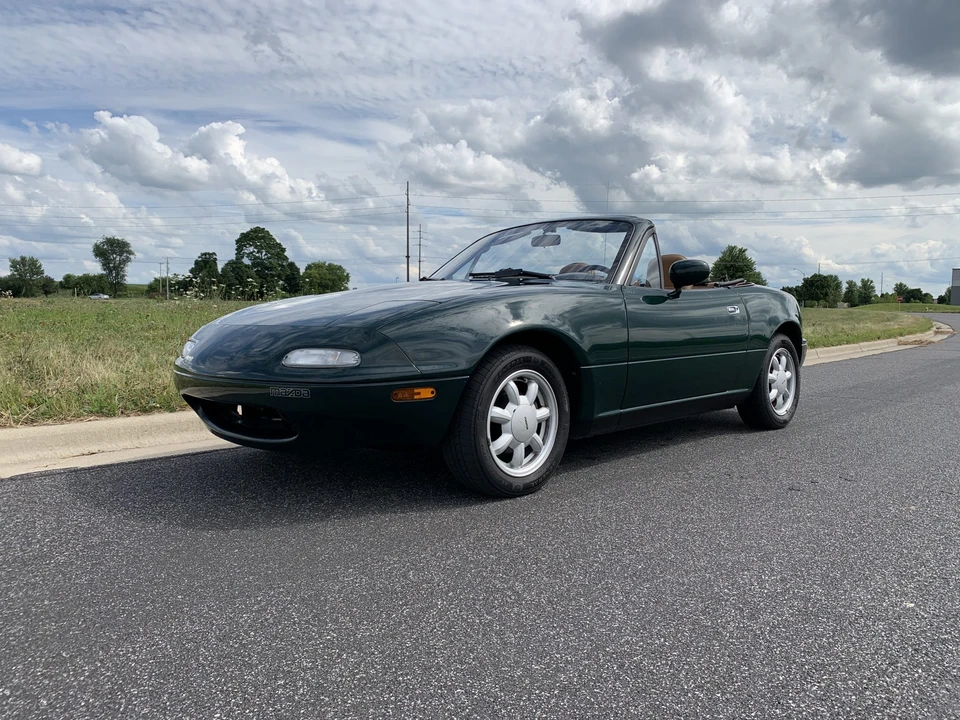 1991 Mazda NA MX-5 Miata - Image 2 of 31