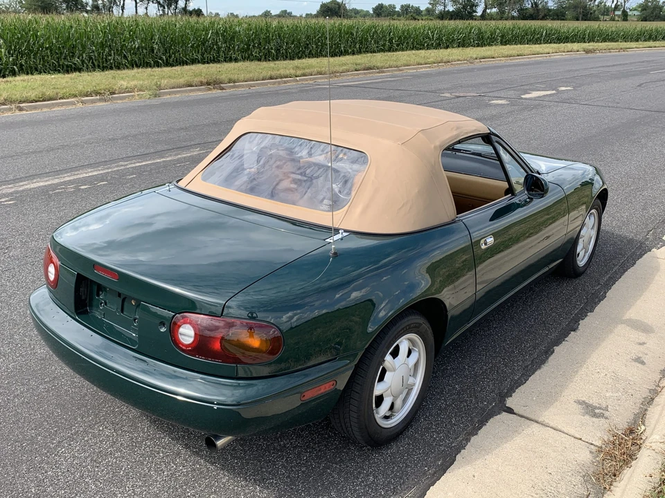 1991 Mazda NA MX-5 Miata - Image 23 of 31
