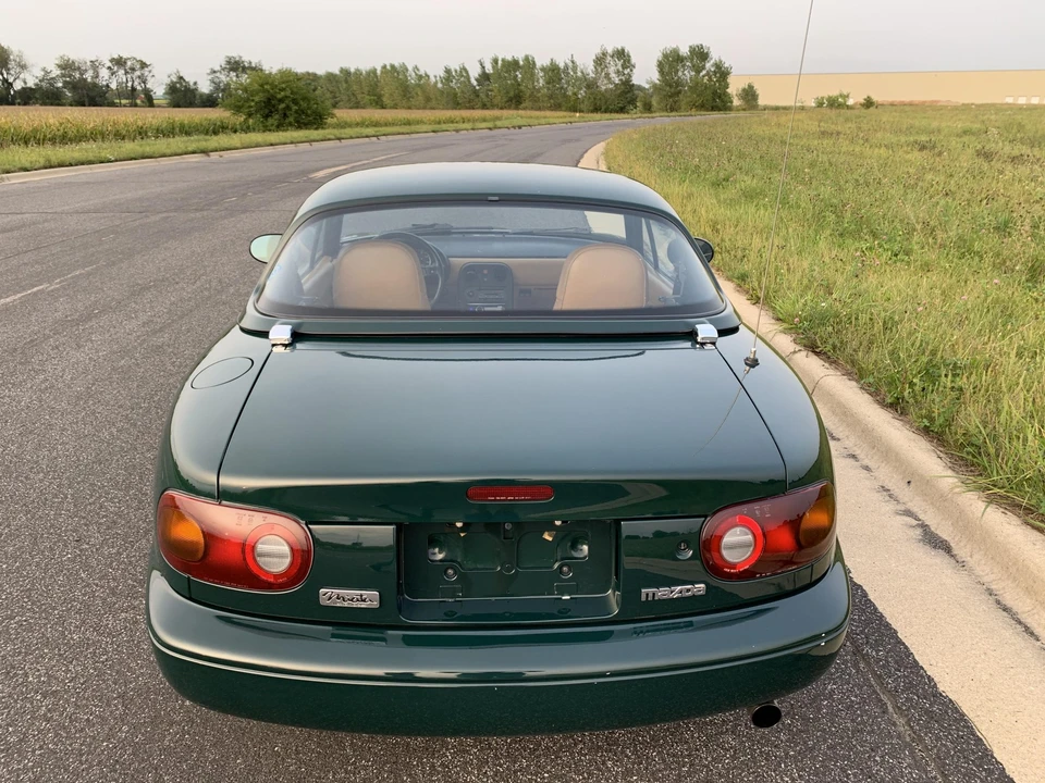 1991 Mazda NA MX-5 Miata - Image 28 of 31