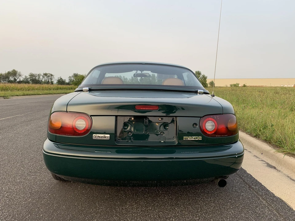 1991 Mazda NA MX-5 Miata - Image 26 of 31