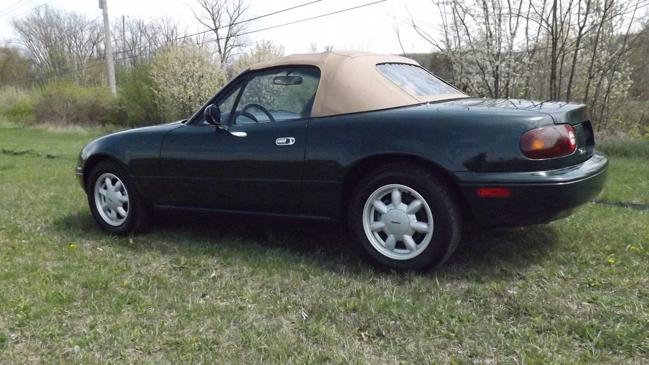 1991 Mazda NA MX-5 Miata - Image 18 of 31